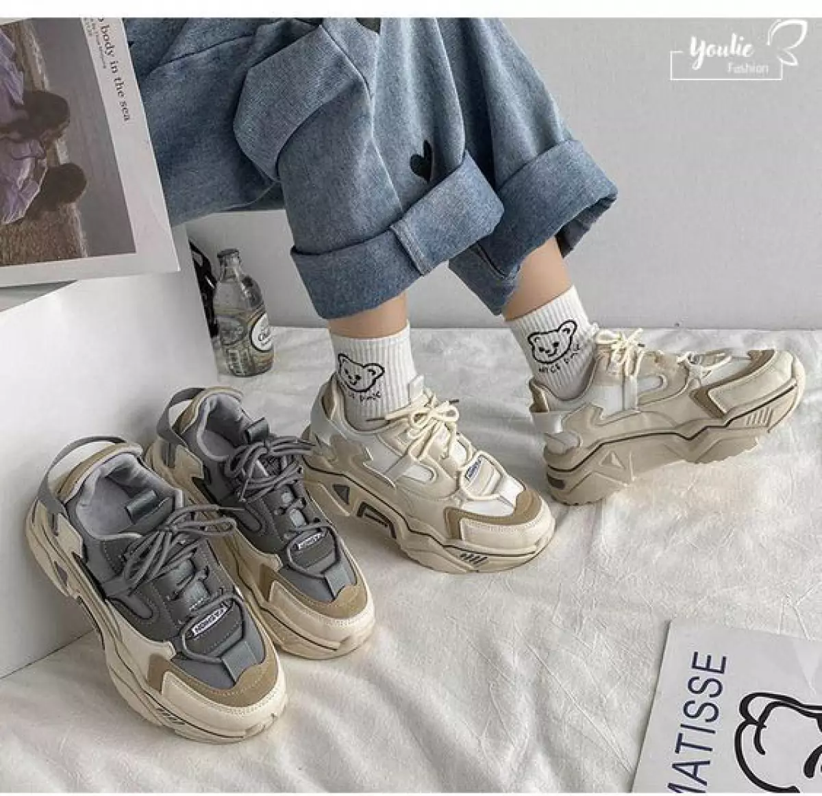 Giày sneakers